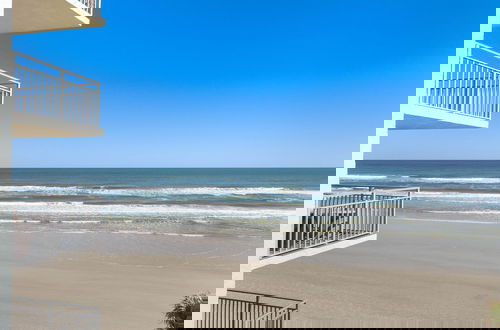 Foto 18 - Oceanfront 2 bed 2 Bath Condo New Smyrna Beach