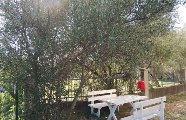 Adriatic Haven Cozy Tivat Apartment With a Terrace - Foto 5