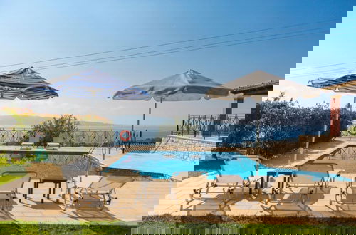 Foto 3 - Villa Eleni Agios Stephanos