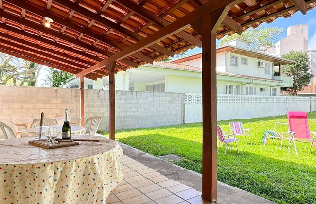 Casa Aconchegante a 100 metros da praia - Foto 46