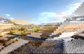 Photo 1 - Urban Nest - Loft With Private Rooftop Garden