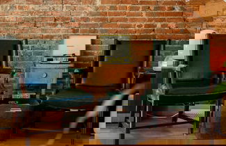 Foto 3 - Wyatt's Saloon Guest House 2
