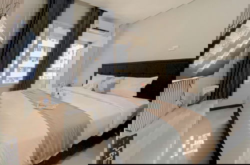 Foto 5 - Best Furnished And Homey Studio Nifarro Park Apartment