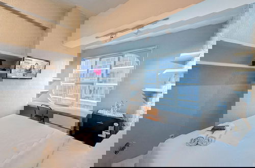 Photo 3 - Elegant Design Studio At The City Square Surabaya Apartment