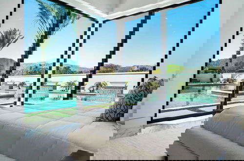 Foto 38 - Luxury Indio Villa Pool, Hot Tub, Putting Green Minutes From Dining & Golf