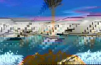 Foto 2 - Luxury Indio Villa Pool, Hot Tub, Putting Green Minutes From Dining & Golf