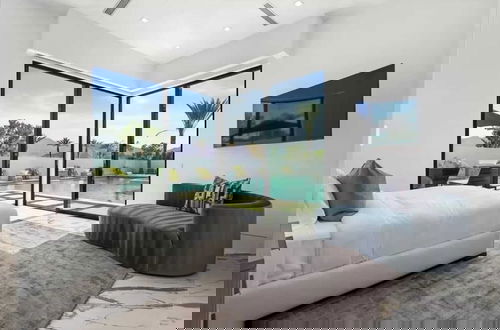 Foto 32 - Bravo by Avantstay Luxe Villa w/ Pool, Hot Tub & Pickleball Sleeps 21