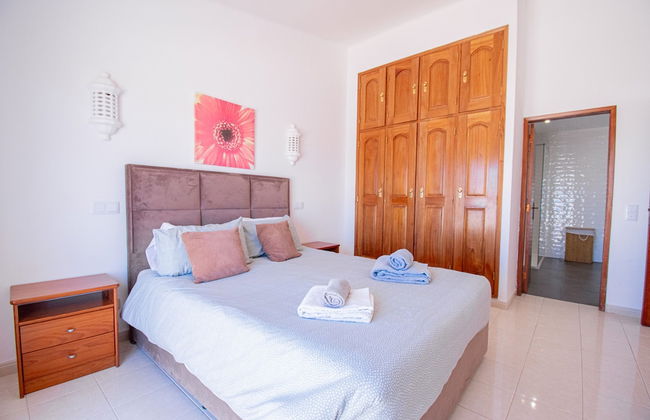 32A Vale do Milho Stunning Detached Villa Close - Foto 34