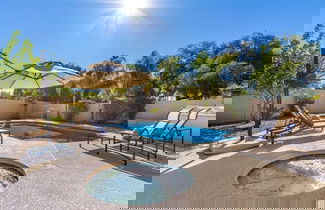 Foto 1 - Modern Family Retreat - Pool Spa Firepit Putt Grn