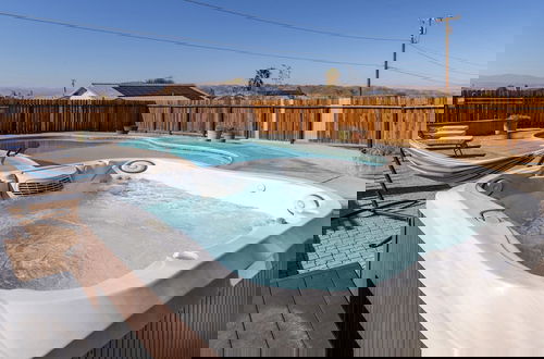 Foto 42 - Desert Oasis Cozy Comfort Meets Outdoor Luxury