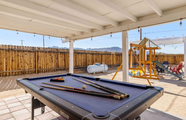 Desert Oasis Cozy Comfort Meets Outdoor Luxury - Photo 40