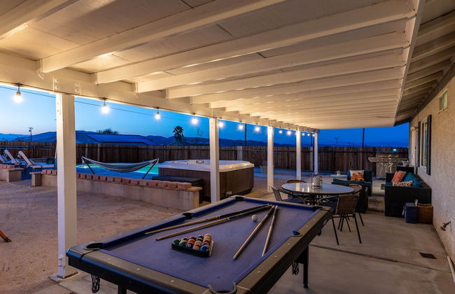 Desert Oasis Cozy Comfort Meets Outdoor Luxury - Photo 60