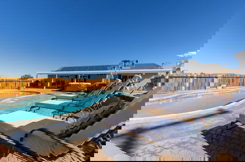 Foto 47 - Desert Oasis Cozy Comfort Meets Outdoor Luxury