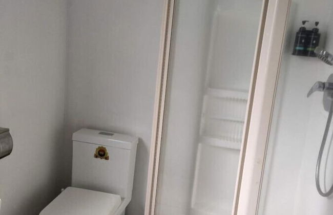 1 double and 1 sofa bed Garden Chalet - Foto 10