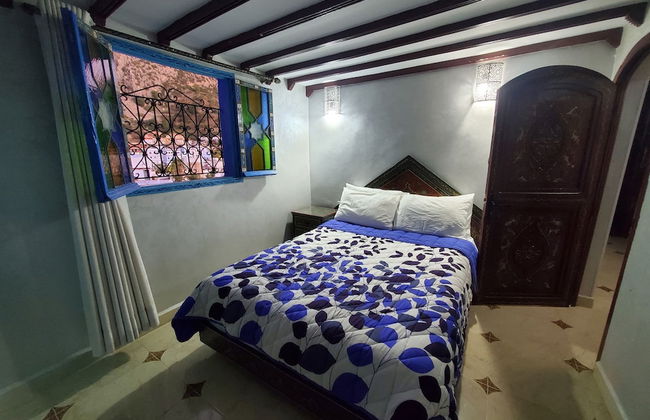 Hotel Blue City - Photo 2