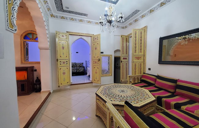 Hotel Blue City - Photo 17