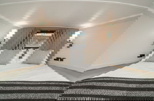 Foto 14 - Elegant houseboat near Canary Wharf