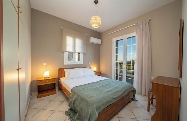 Captain's Villas - Photo 2