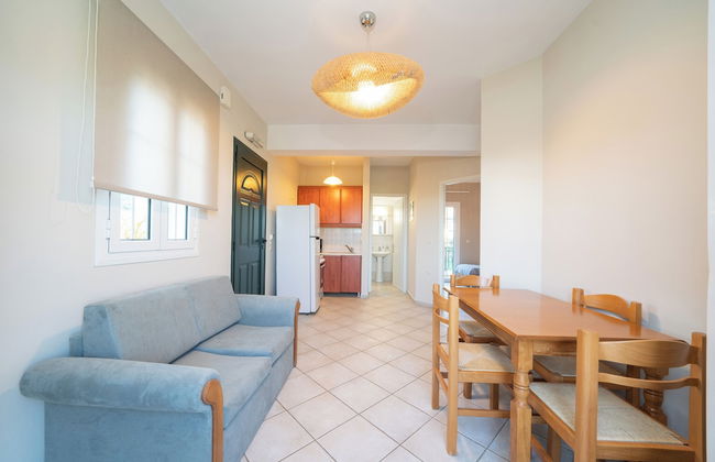 Captain's Villas - Photo 15