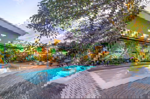 Foto 23 - Enchanting Jungle Villa Your Tropical Escape