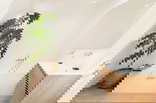 Foto 27 - Dinesen Collection Signature Penthouse by Royal Theatre