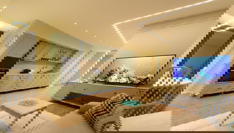 Foto 1 - Grandstay Apartments 005