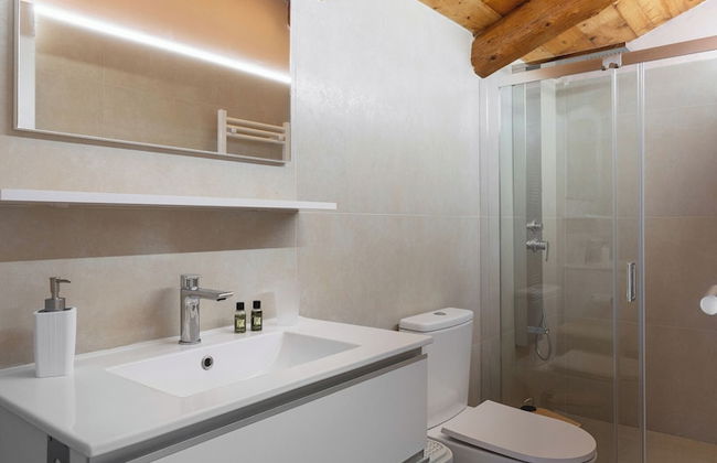 The Olive Mill Loft - Photo 26