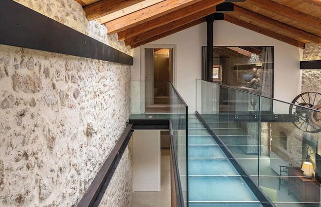 The Olive Mill Loft - Photo 22