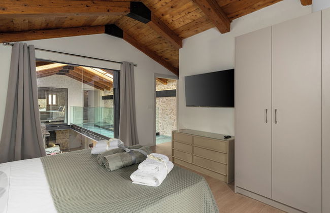 The Olive Mill Loft - Photo 4