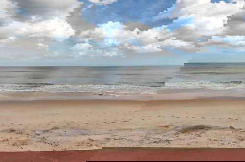 Foto 45 - New Luxury Ocean Front 3 Bedroom 2 Bath Condo Sleeps 8 Cinnamon Beach Resort