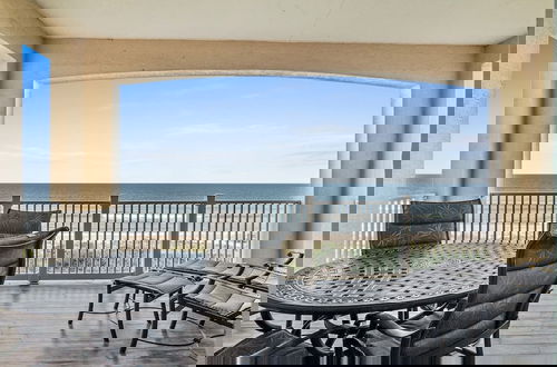 Foto 2 - New Luxury Ocean Front 3 Bedroom 2 Bath Condo Sleeps 8 Cinnamon Beach Resort