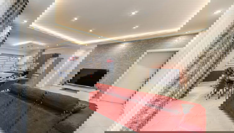Foto 1 - Luxury 3 BR Apt in Gzira Near Sliema - Stjulians