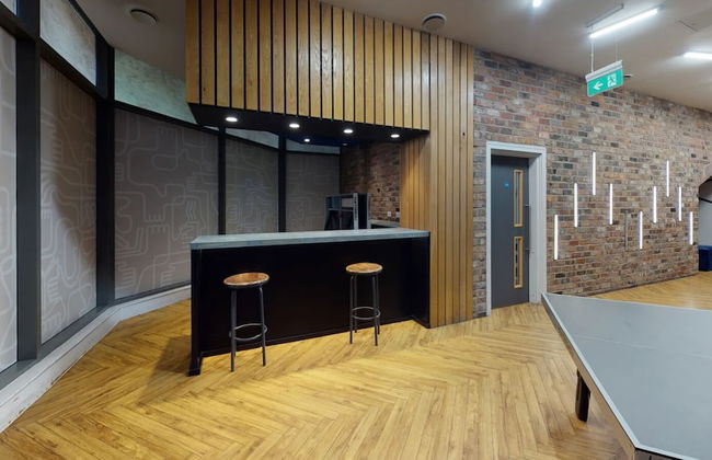 Wilmslow Park - Photo 3