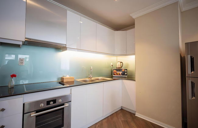 Skyline Tower - Service Apartments - Photo 16