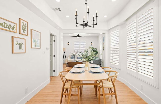 Cozy Retreat Near Downtown Perfect for Families - Foto 1