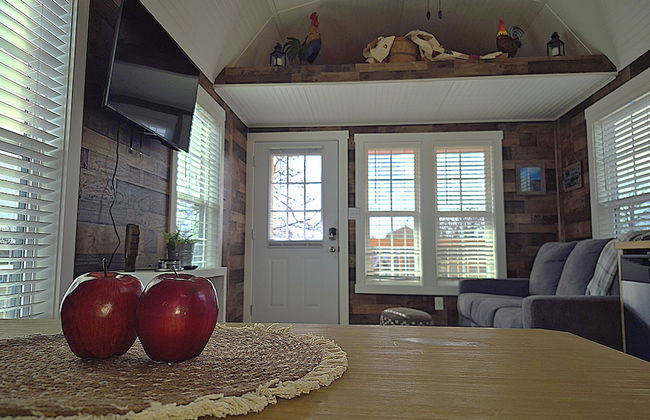 Redbud Tiny Home Resort - Foto 9