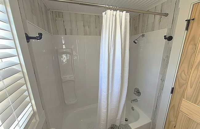 Redbud Tiny Home Resort - Foto 12