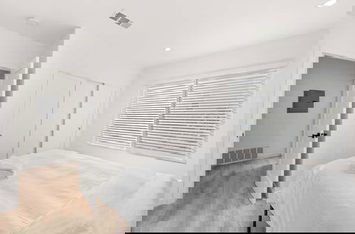 Foto 2 - Not Affected by the Fire/spacious Modern Retreat w Luxury Amenities & Style