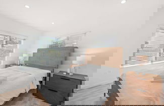 Foto 3 - Not Affected by the Fire/spacious Modern Retreat w Luxury Amenities & Style