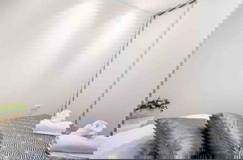Foto 5 - Modern Comfort With Shared Pool & Lush Green Surroundings in Kastav