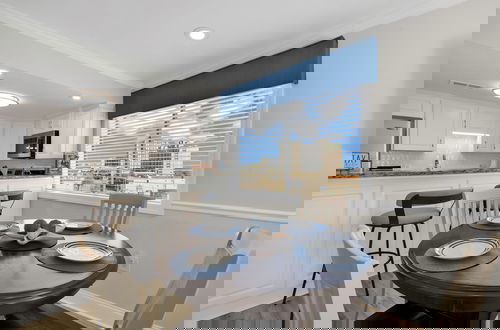 Foto 7 - Bluewater Resort V408A
