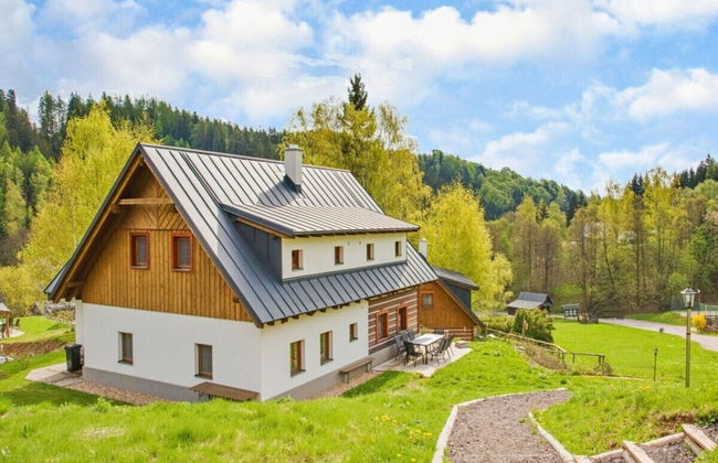 Inviting Villa With Warm Ambience - Foto 25