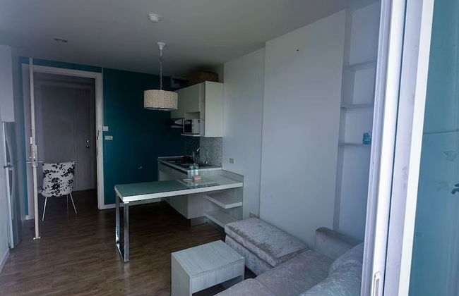 NEO SEA VIEW CONDO - Photo 7