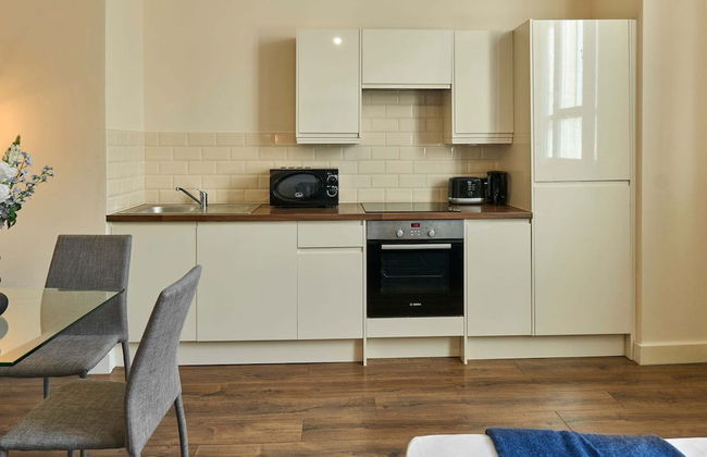 Host Stay Three Graces Getaway - Photo 4