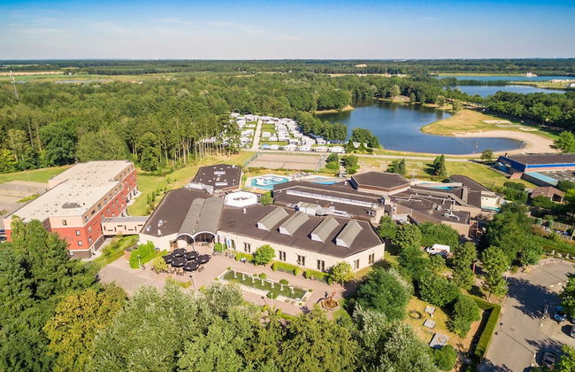 Restyled Wooden Lodge Near the Maasduinen - Foto 21