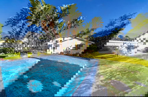 Foto 4 - Coastal Palm Haven - With Hot Tub