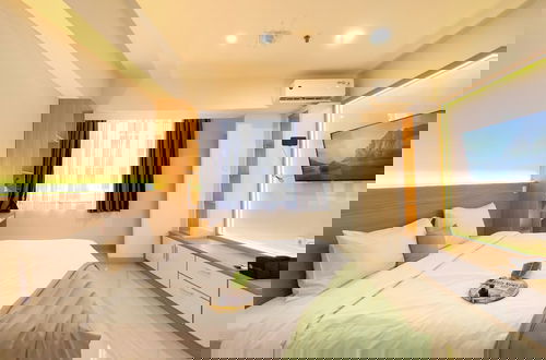 Foto 8 - Comfy And Spacious Studio Apartment At One Narita Residence