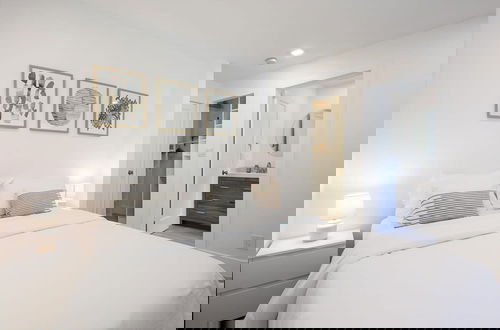 Foto 4 - Beautiful And Comfortable Apt in Victoria Park