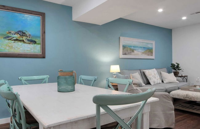 Shem Creek Retreat by Avantstay 10 Mins to Downtown Charleston Yard + Patio - Photo 8