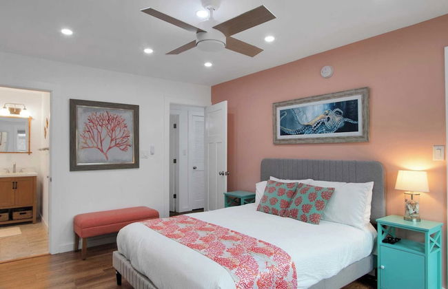 Shem Creek Retreat by Avantstay 10 Mins to Downtown Charleston Yard + Patio - Photo 14